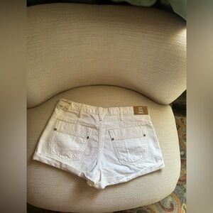 NWOT! FREE PEOPLE!' Beginners Luck' shorts size '30'! Only shorts I would…